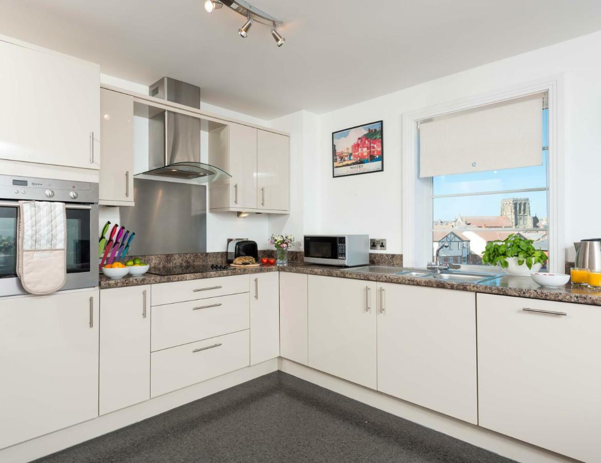 Abbey View Apartment Уитби Экстерьер фото