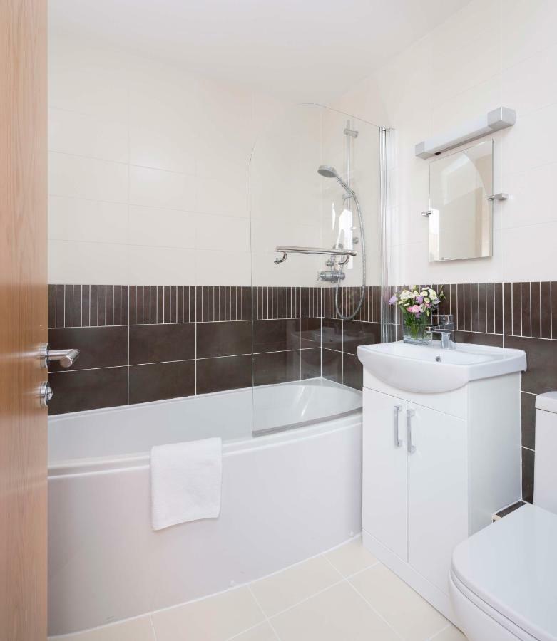 Abbey View Apartment Уитби Экстерьер фото